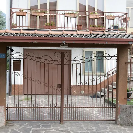 Lario Sweet Hub *